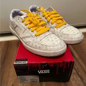 IT Pennywise Vans 
Size 9M
